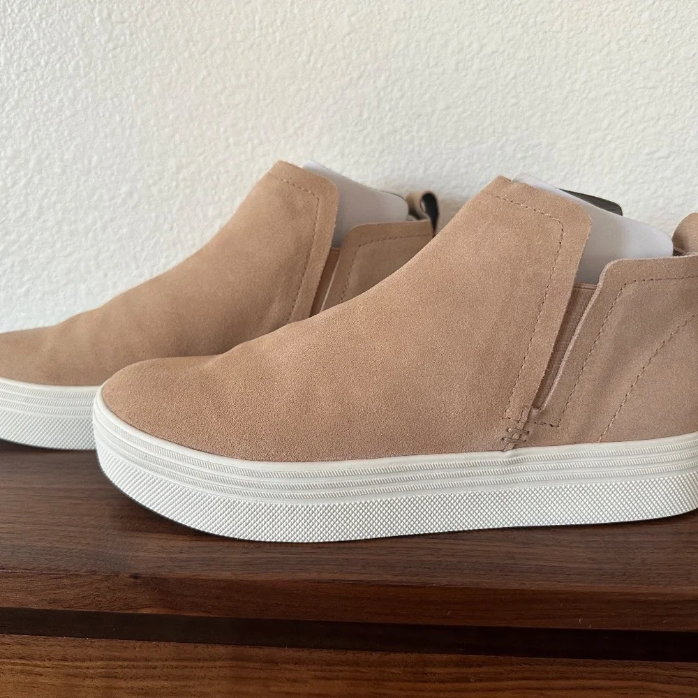 Dolce Vita Smoke/Tan Suede Bootie Sneakers,Size 8.5, Brand new in box - Picture 7 of 9